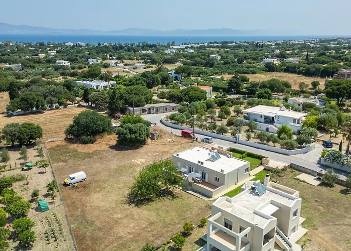 Stone And Sea Retreat Serenity- Modern Stone Σπίτι διακοπών