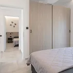 Stone And Sea Retreat Serenity- Modern Stone * コス・タウン