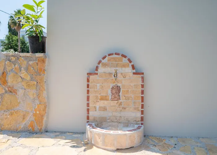 Stone And Sea Retreat Serenity- Modern Stone Semesterbostad *